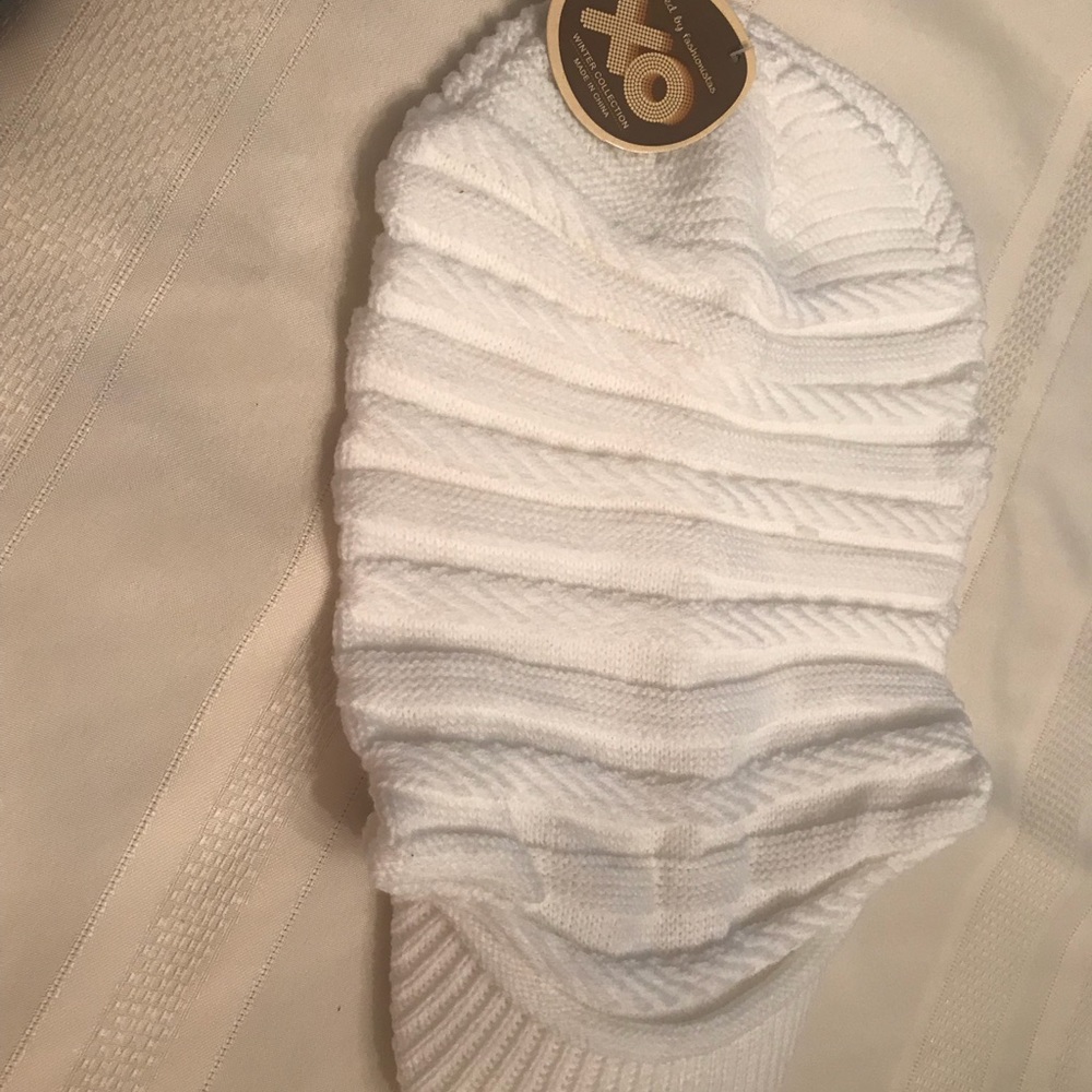 White Cable Knit Dread Tam Rasta Cap OS NWT